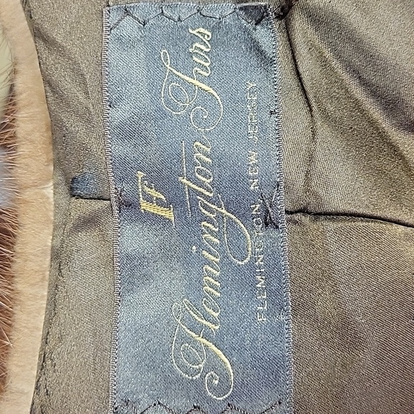 Fleminglon Furs Luxurious Brown Faux Fur Jacket - Picture 4 of 4